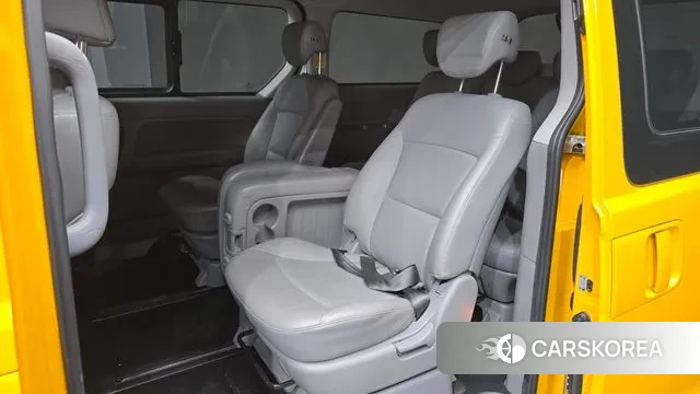 Hyundai The New Grand Starex 2020 Желтый из Кореи, фото 3