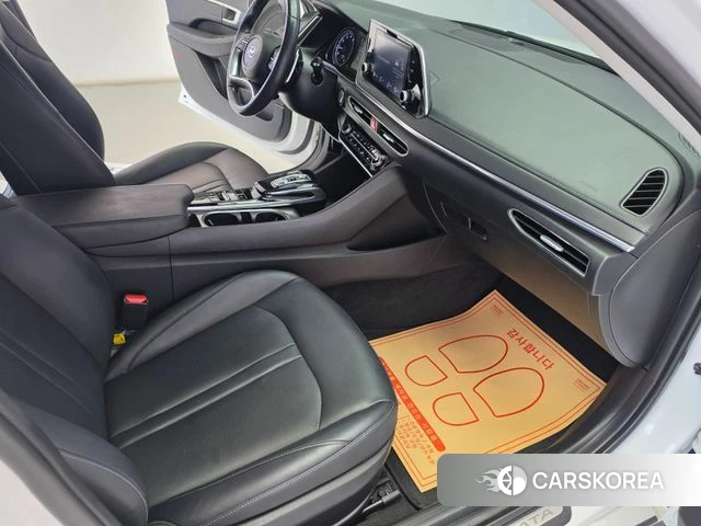 Hyundai Sonata (DN8) 2022 Белый из Кореи, фото 3