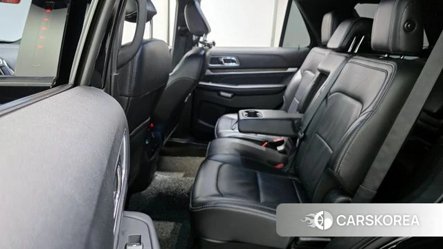 Ford Explorer 2018 Черный из Кореи, фото 3