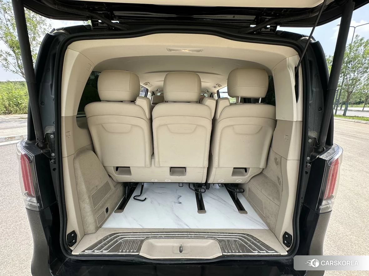 Mercedes-Benz V-class 2024 Черный из Китая, фото 3