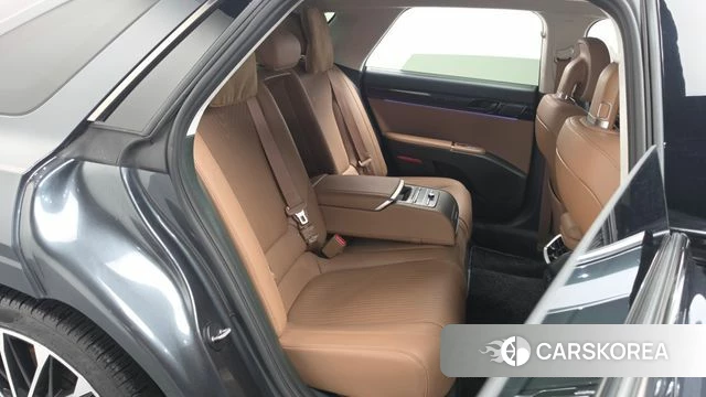 Hyundai Grandeur (GN7) 2023 Серый из Кореи, фото 3