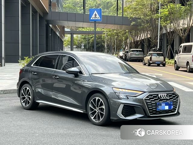 Audi A3 2022 Темно-серый из Китая, фото 3