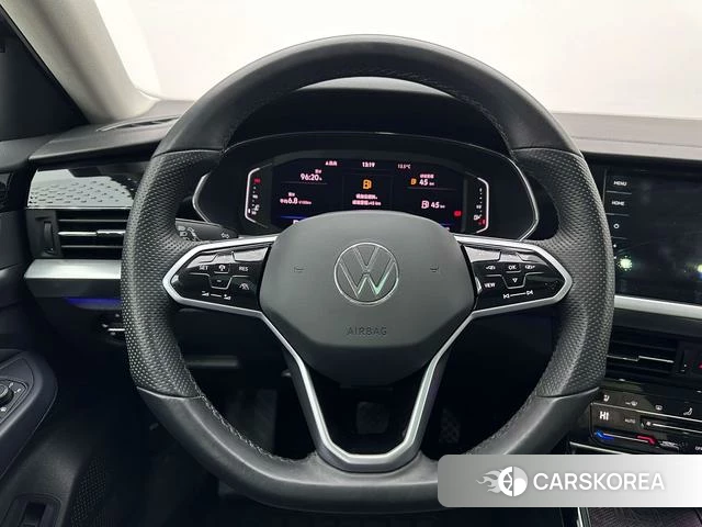 Volkswagen Passat 2023 Черный из Китая, фото 3