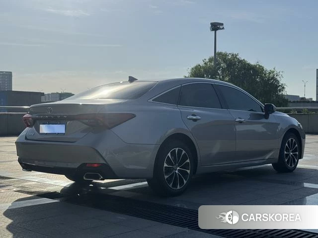 Toyota Asian dragon 2022 Серебристо-серый из Китая, фото 3