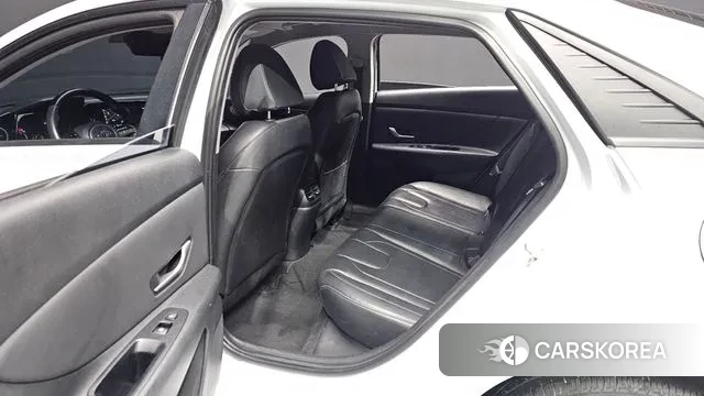 Hyundai Avante (CN7) 2022 Белый из Кореи, фото 3