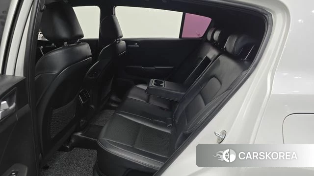 Kia Sportage The Bold 2018 Белый из Кореи, фото 3