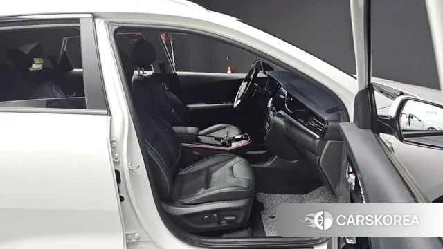 Kia Niro EV 2021 Белый из Кореи, фото 3