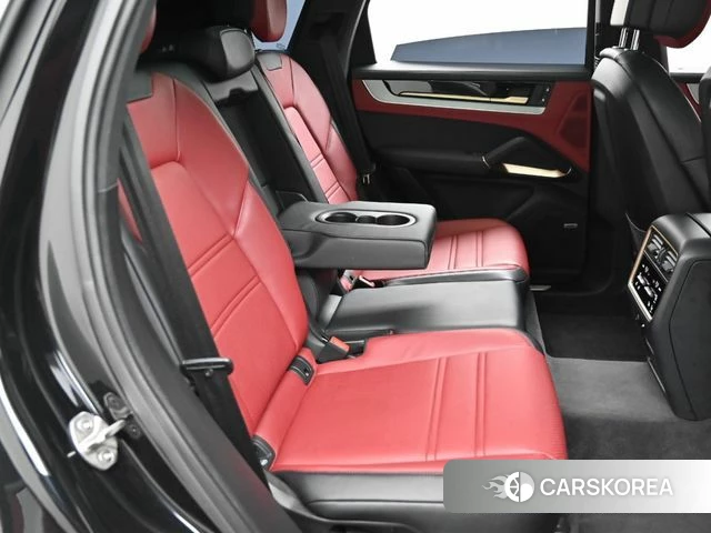 Porsche Cayenne (PO536) 2023 Черный из Кореи, фото 3