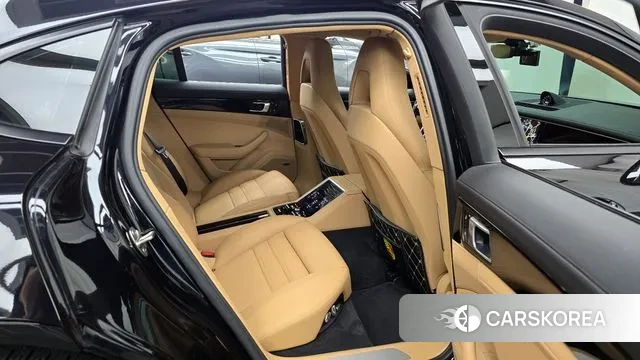 Porsche Panamera (971) 2020 Черный из Кореи, фото 3