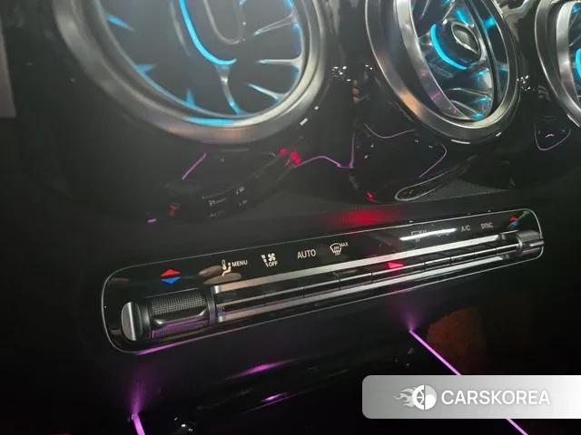 Mercedes-Benz GLB-Class X247 2022 Белый из Кореи, фото 3