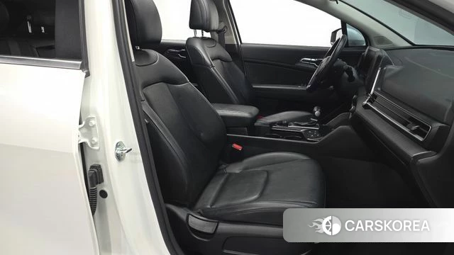Kia Sportage 5th Generation 2022 Белый из Кореи, фото 3