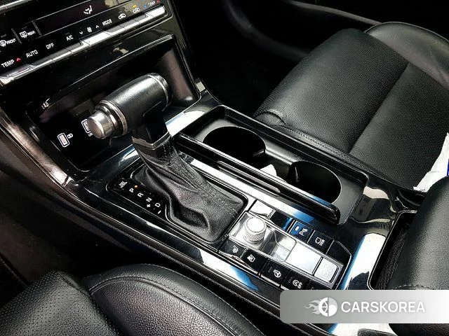 Kia K7 Premier 2020 Белый из Кореи, фото 3
