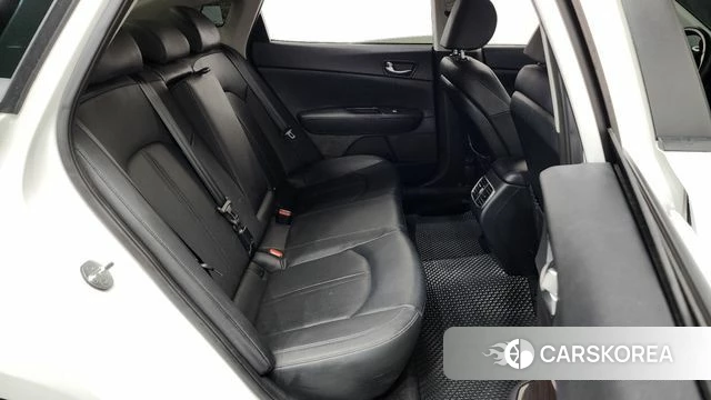 Kia The New K5 2nd generation 2019 Белый из Кореи, фото 3