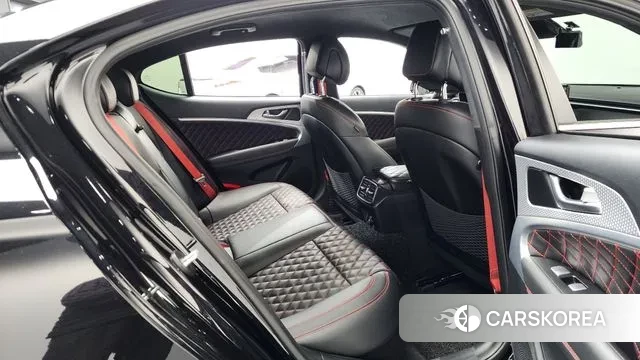 Genesis The New G70 2021 Черный из Кореи, фото 3