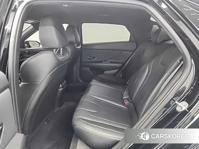 Hyundai Avante (CN7) 2022 Черный из Кореи, фото 3