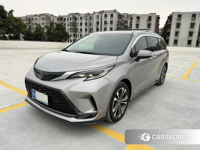 Toyota Grevia 2023 Серебристо-серый из Китая, фото 3