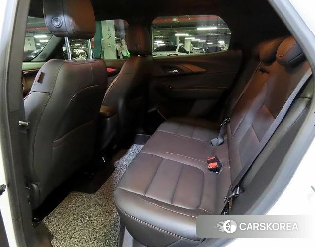 Chevrolet (GM Daewoo) Trailblazer 2024 Белый из Кореи, фото 3
