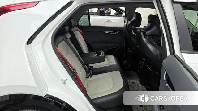 Kia Di Ol Nu Niro 2022 Белый из Кореи, фото 3