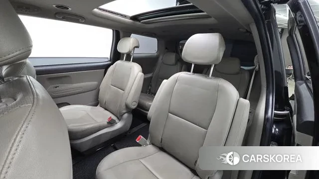 Kia The New Carnival 2019 Черный из Кореи, фото 3