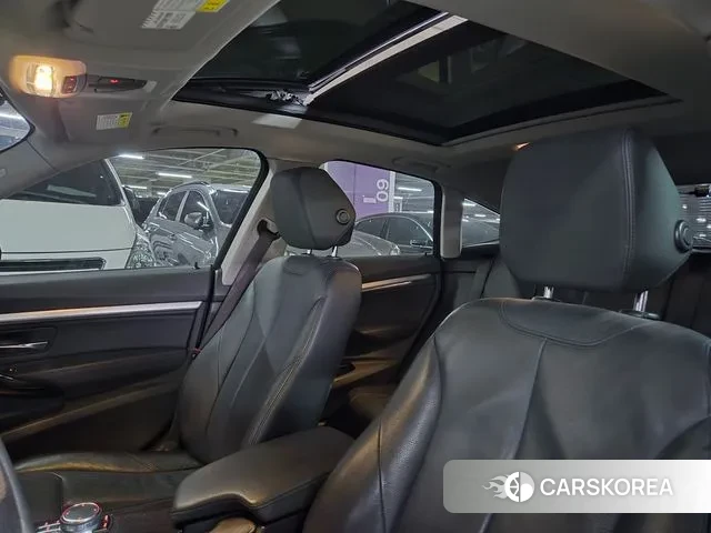 BMW 3 Series GT (F34) 2018 Черный из Кореи, фото 3