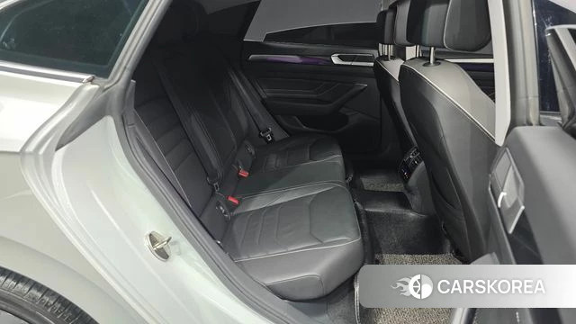 Volkswagen Arteon 2022 Белый из Кореи, фото 3