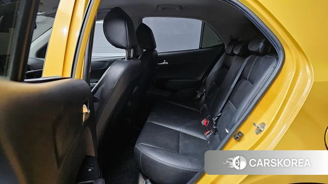Kia Morning Urban (JA) 2020 Желтый из Кореи, фото 3