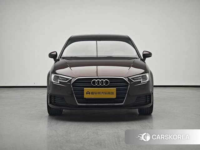 Audi A3 2018 Красный из Китая, фото 3