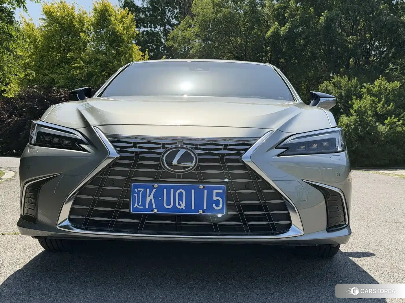 Lexus ES 2025 Silver/gray из Китая, фото 3