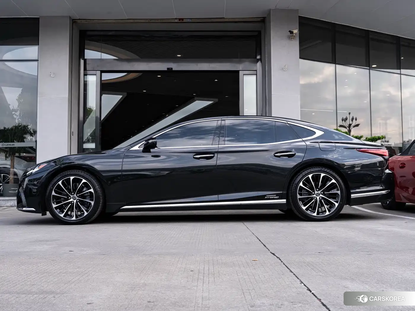 Lexus LS 2023 Черный из Китая, фото 3