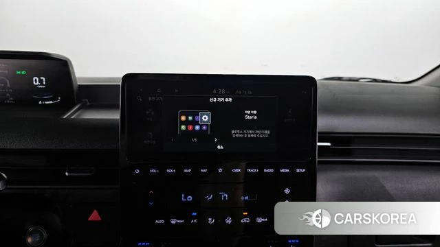 Hyundai Staria 2023 Серебряный из Кореи, фото 3