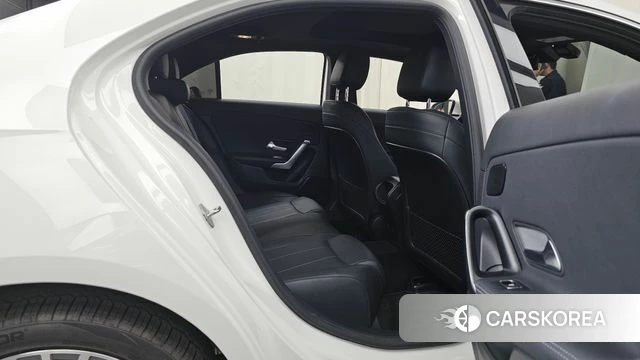 Mercedes-Benz A-Class W177 2021 Белый из Кореи, фото 3