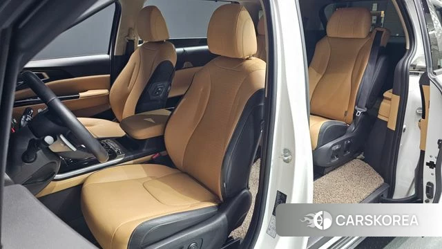 Kia Carnival 4th generation 2023 Белый из Кореи, фото 3