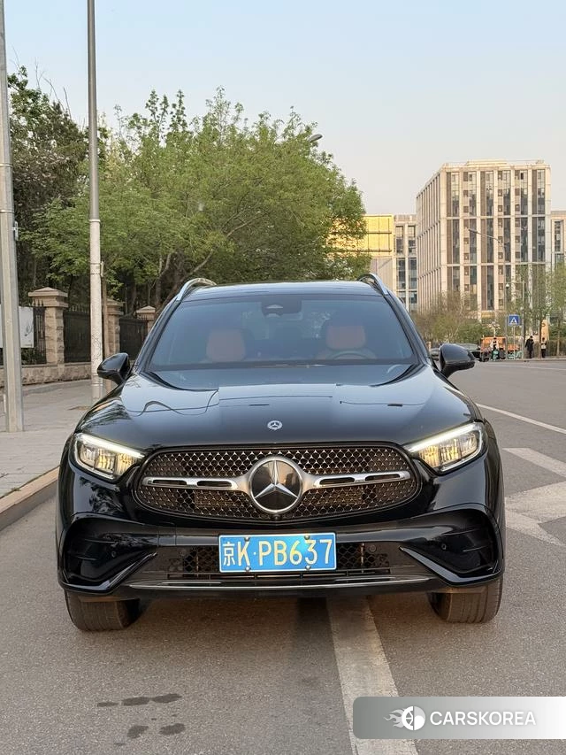 Mercedes-Benz GLC 2024 Черный из Китая, фото 3
