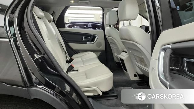 Land Rover Discovery Sports 2018 Черный из Кореи, фото 3