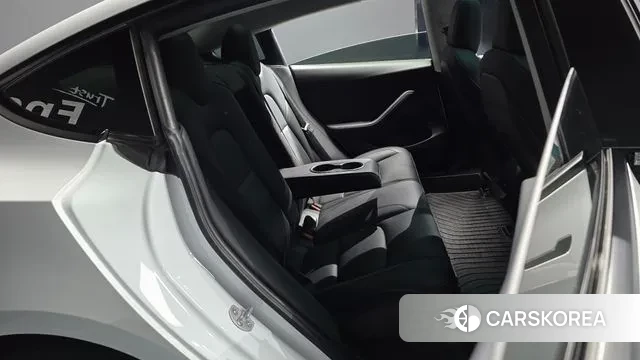 Tesla Model 3 2022 Белый из Кореи, фото 3