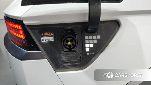 Hyundai Ionic 5 2024 Белый из Кореи, фото 3