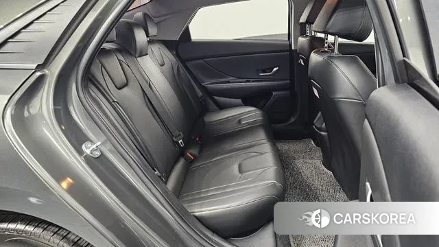 Hyundai Avante (CN7) 2023 Цвет тростника из Кореи, фото 3