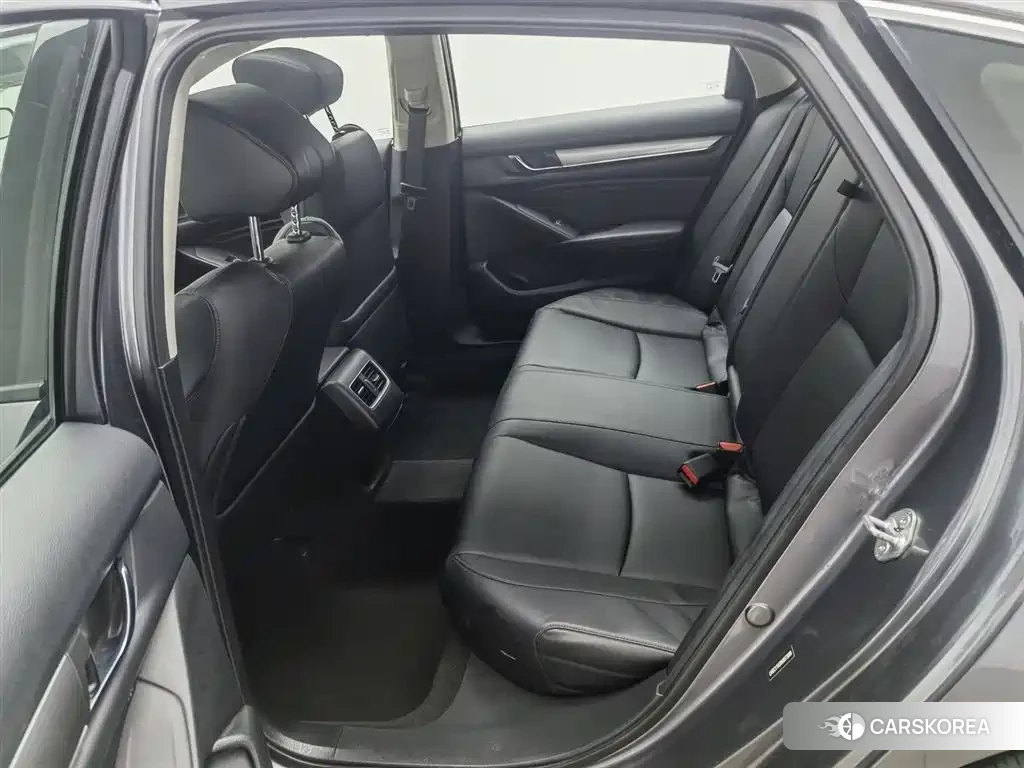 Honda Accord 2018 Silver/gray из Китая, фото 3