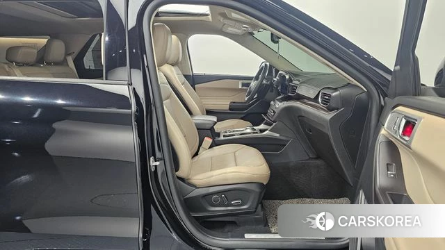 Ford Explorer 6th Generation 2020 Черный из Кореи, фото 3