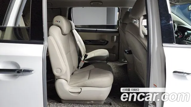 Kia The New Carnival id 2716451 из Кореи 3