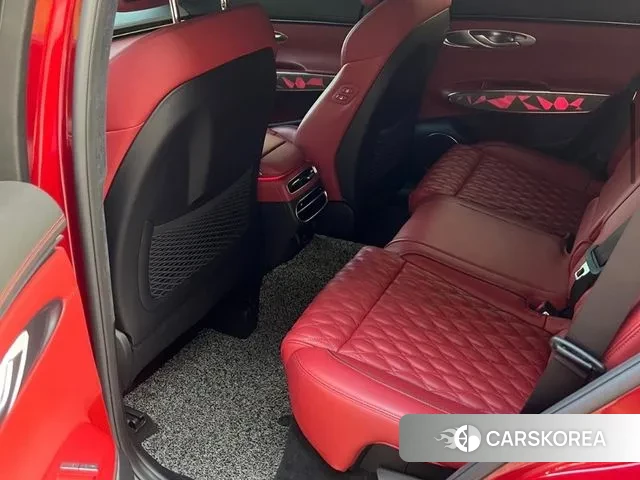 Genesis GV70 2021 Красный из Кореи, фото 3