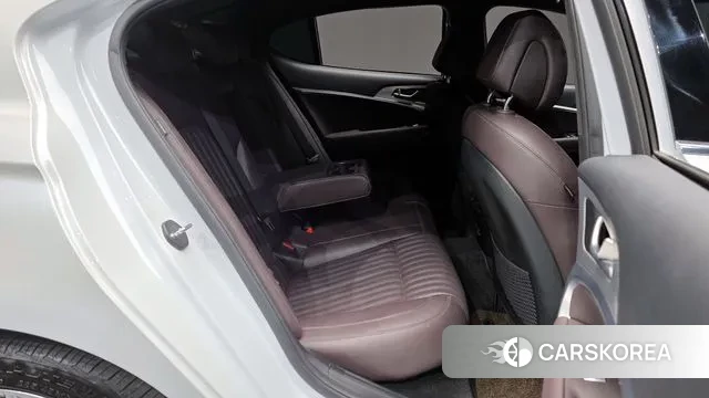 Genesis The New G70 2021 Белый из Кореи, фото 3