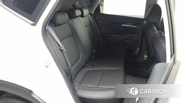 Kia Seltos 2022 Белый из Кореи, фото 3