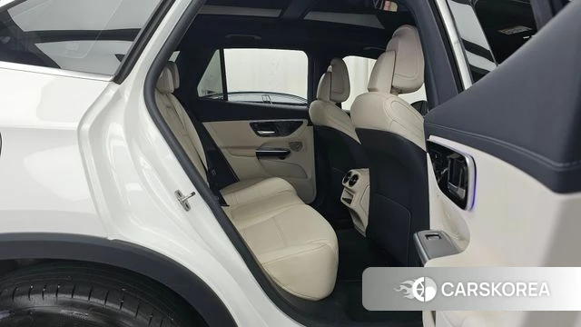 Mercedes-Benz GLC-Class X254 2024 Белый из Кореи, фото 3