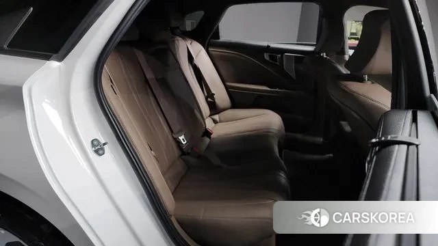 Kia K8 Hybrid 2023 Белый из Кореи, фото 3