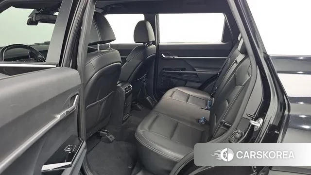 Ssangyong Torres 2022 Черный из Кореи, фото 3