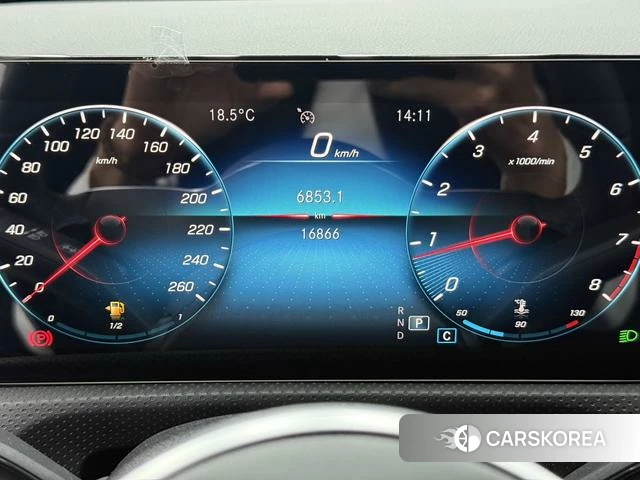 Mercedes-Benz Class A 2021 Белый из Китая, фото 3