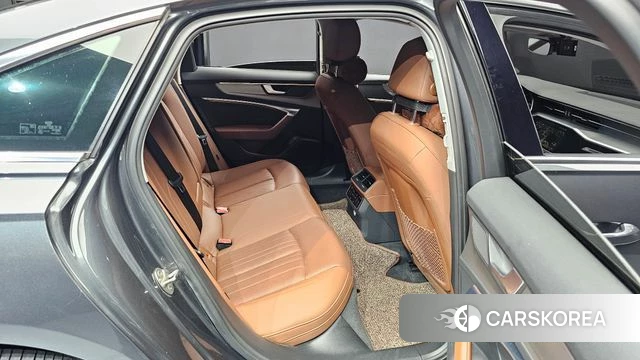 Audi A6 (C8) 2020 Серый из Кореи, фото 3