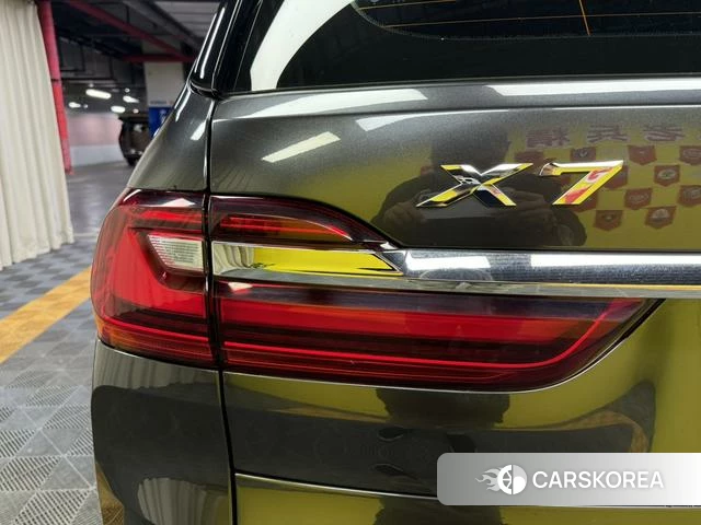 BMW X7 2020 Темно-серый из Китая, фото 3