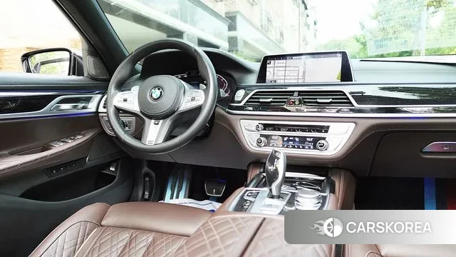 BMW 7 Series (G11) 2019 Черный из Кореи, фото 3